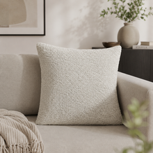 Load image into Gallery viewer, Nina Campbell - Amberley Scatter cushion