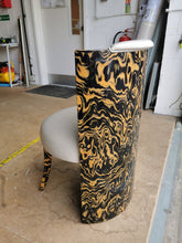 Load image into Gallery viewer, Deroulard Chair