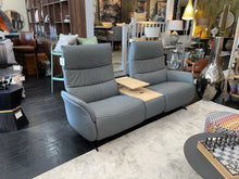 Load image into Gallery viewer, Sirius Sofa