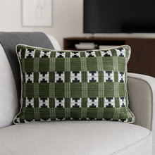 Load image into Gallery viewer, Gaston Y Daniela - Takara Scatter Cushion