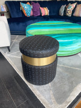 Load image into Gallery viewer, Arvello Pouf
