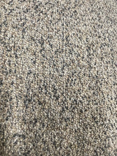 Load image into Gallery viewer, Designers Guild - Vezzano Moss Scatter Cushion
