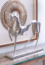 Load image into Gallery viewer, Cavallo Sculpture
