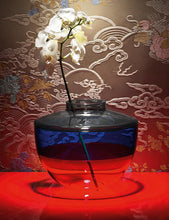 Load image into Gallery viewer, Shibuya Vase
